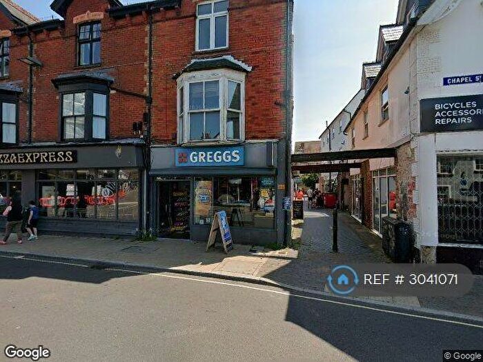 3 Bedroom Flat To Rent In Chapel St, Petersfield, GU32