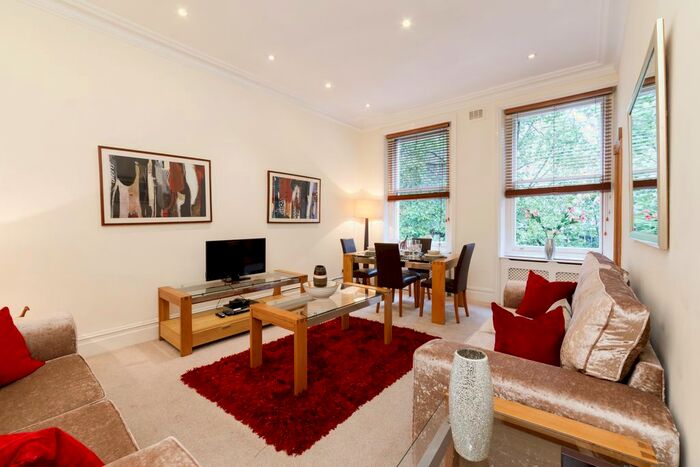 2 Bedroom Flat To Rent In Ashburn Gardens, South Kensington, London, SW7