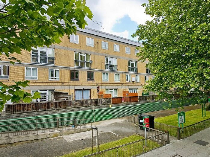 4 Bedroom Maisonette To Rent In Plender Street, London, NW1