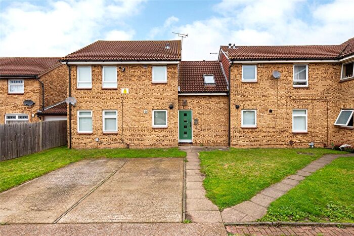 Studio To Rent In Whimbrel Close, Sittingbourne, Kent, ME10