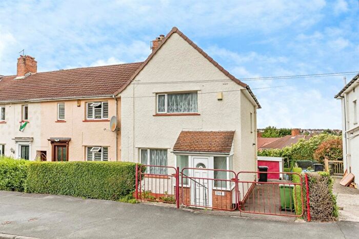 3 Bedroom Semi Detached House For Sale In Lynton Road, Bristol, BS3