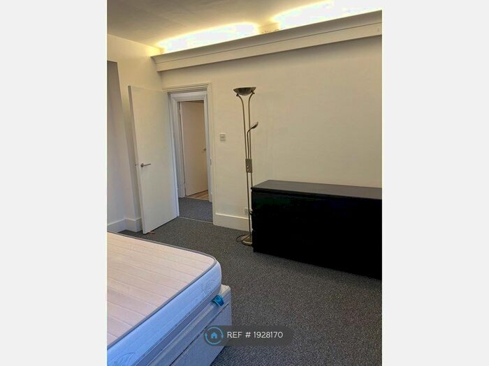 1 Bedroom Flat To Rent In Bacon Street, London, E2