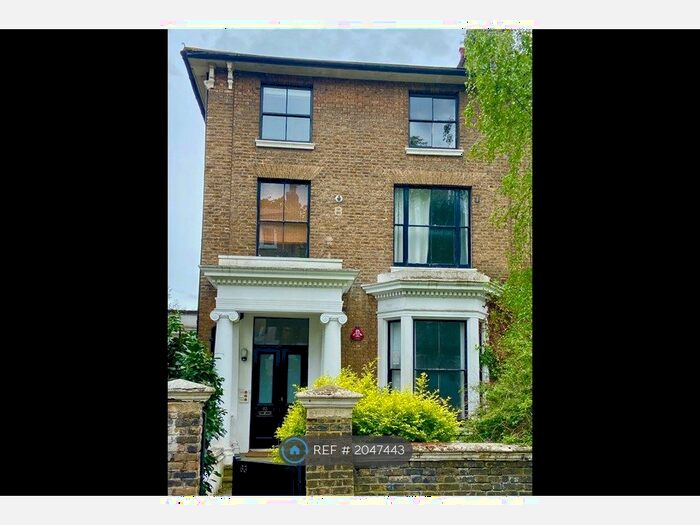 2 Bedroom Flat To Rent In Granville Park, London, SE13