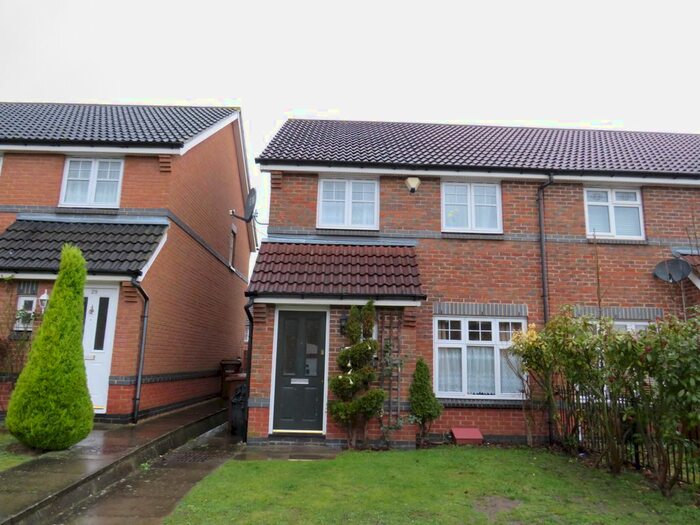 3 Bedroom Property To Rent In Port Rise, Chatham ME4