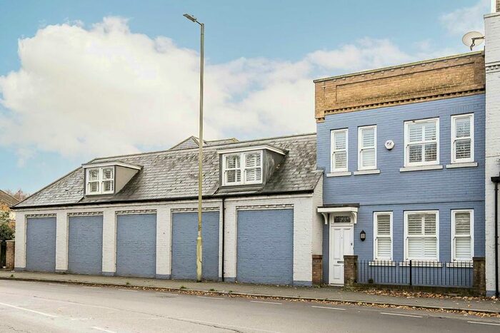 3 Bedroom Property To Rent In Staines Road East, Sunbury-On-Thames, TW16