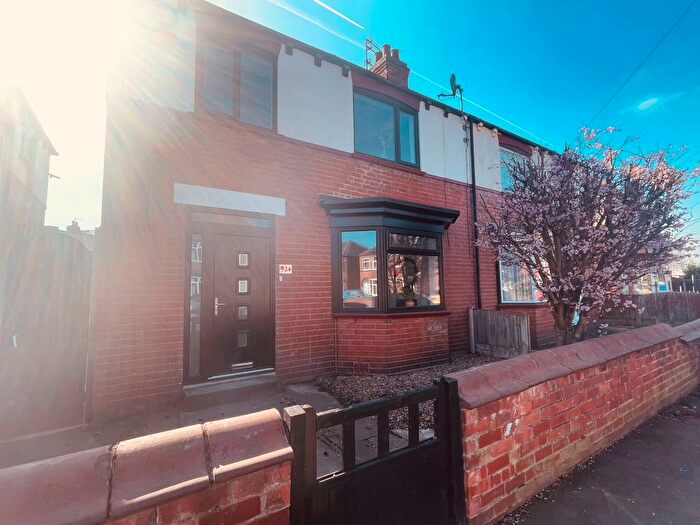 3 Bedroom Semi-Detached House To Rent In Wentworth Road, Wheatley, Doncaster, DN2