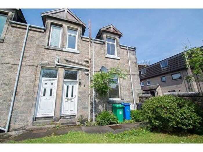 1 Bedroom Flat To Rent In Ross Lane, Dunfermline, KY12