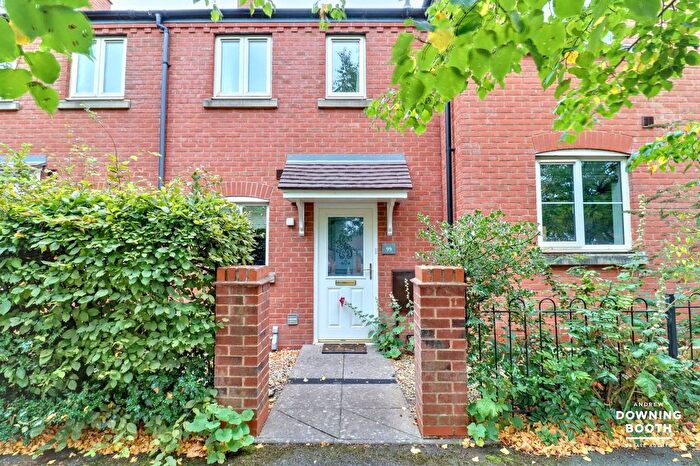 2 Bedroom Town House For Sale In Agincourt Road, Lichfield, WS14