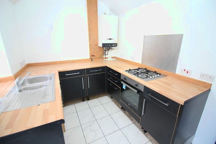 2 Bedroom Terraced House To Rent In Silver Street, Pontywaun, Crosskeys, NP11