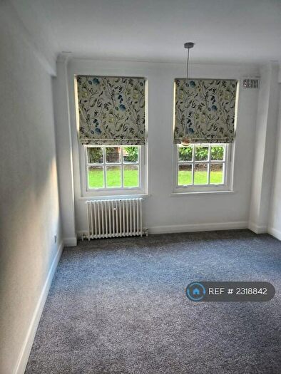 2 Bedroom Flat To Rent In Eton College Road, London, NW3