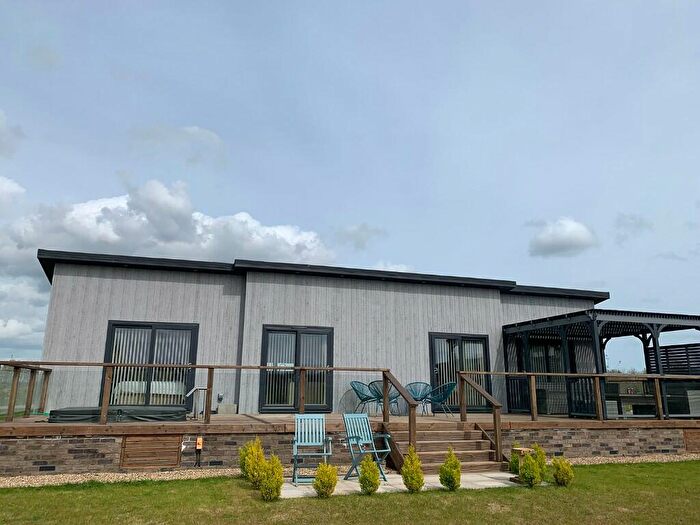 2 Bedroom Lodge For Sale In Heron Lakes Holiday Lodge Park, Main Road, Routh, Beverley, HU17