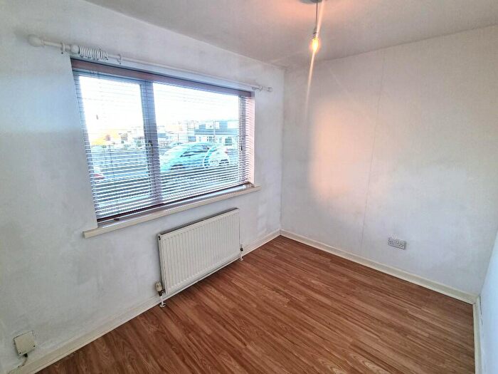 1 Bedroom Flat To Rent In Uppercliff Close, Penarth, CF64