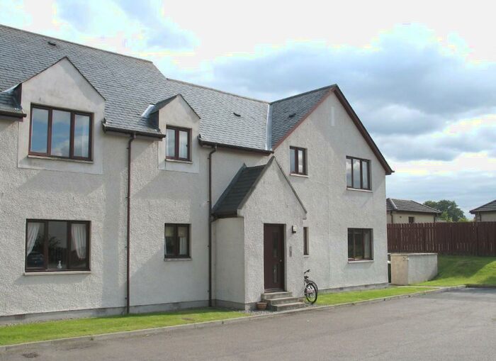 2 Bedroom Flat To Rent In Old Edinburgh Court, Inverness, Inverness-Shire, IV2