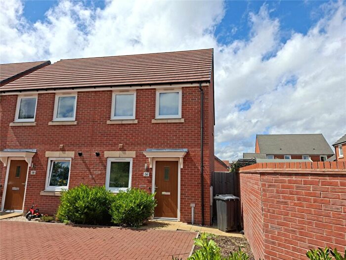 2 Bedroom Semi Detached House For Sale In Magpie Crescent, West Bridgford, Nottingham, Nottinghamshire, NG2