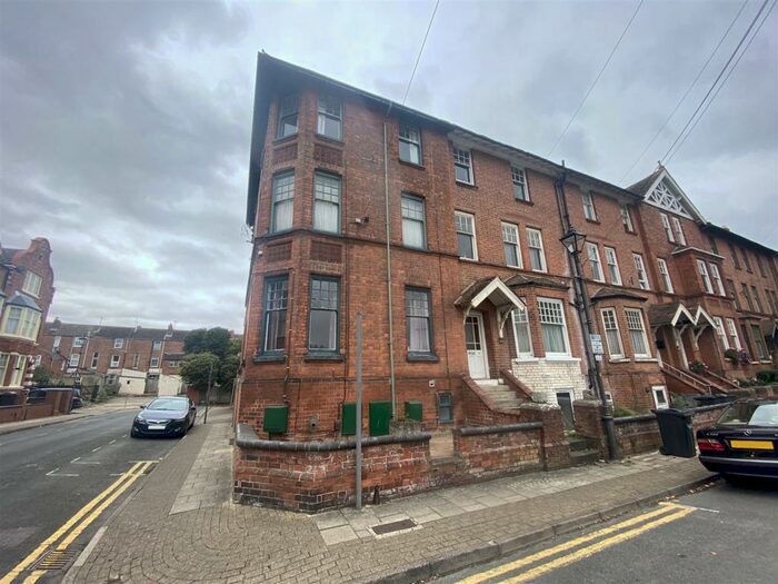 1 Bedroom Apartment To Rent In St. Michaels Square, Gloucester, GL1