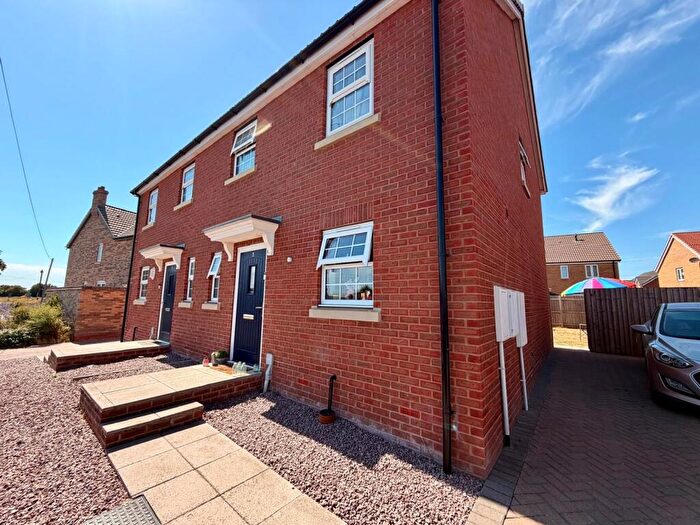 3 Bedroom Semi-Detached House To Rent In Heron Way, Boston, PE21