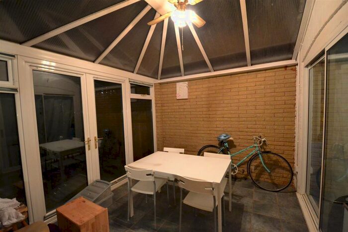 4 Bedroom Semi-Detached House To Rent In / Academic Year Well Proportioned Double Bedroom House In Harborne, Close To Qe And Med School, Free Ultrafast, B17