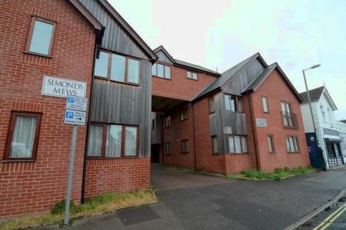 2 Bedroom Flat To Rent In Queens Road, Farnborough, GU14