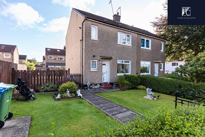 2 Bedroom Semi-Detached House For Sale In Monkton Drive, Blairdardie, G15