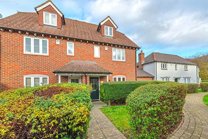 3 Bedroom Semi Detached House For Sale In *Open Day Viewings Saturday Nd November* McArthur Drive, Kings Hill, West Malling, ME19
