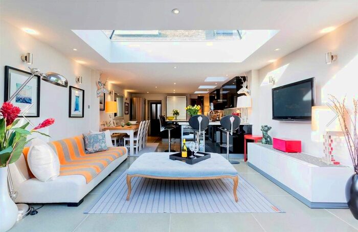 4 Bedroom Terraced House To Rent In Cicada Road, London SW18