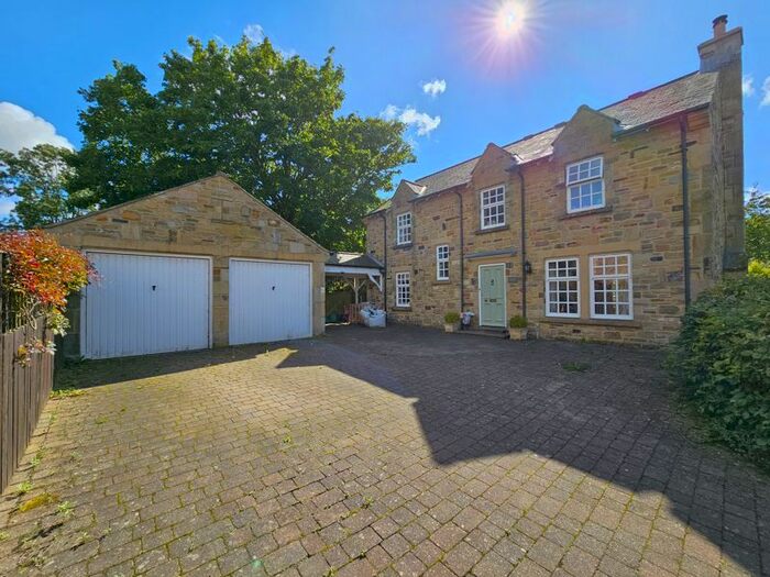 4 Bedroom Detached House For Sale In Brewery Close, Stamfordham, Newcastle Upon Tyne, NE18