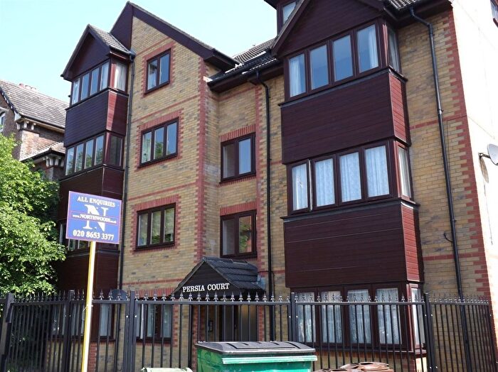 1 Bedroom Flat To Rent In Oliver Grove, South Norwood, SE25