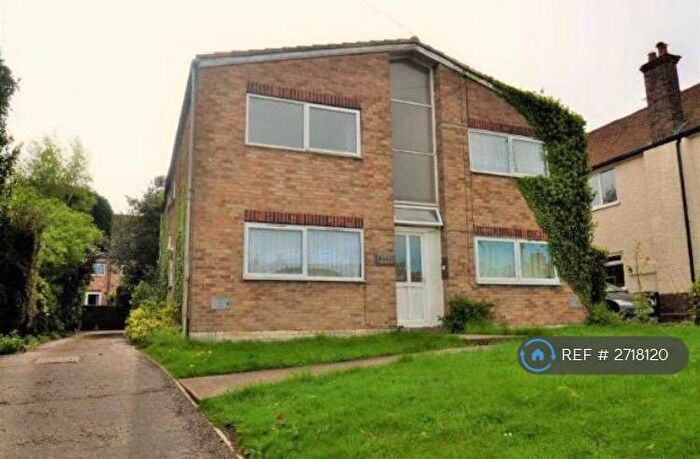 2 Bedroom Flat To Rent In Loose Road, Maidstone, ME15