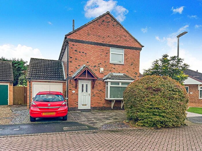 3 Bedroom Detached House For Sale In Consort Court, Hull, HU9