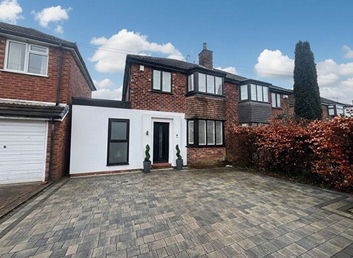 4 Bedroom Semi Detached House For Sale In Parkstone Lane, Worsley, M28