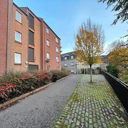 2 Bedroom Flat To Rent In Parmelia Court, Perth, Perthshire, PH1
