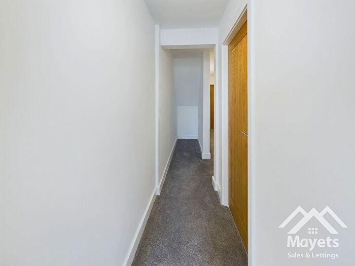 1 Bedroom Flat To Rent In Preston New Road, Blackburn, BB2