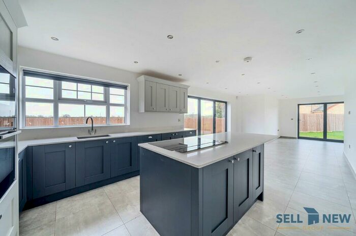 4 Bedroom Detached House For Sale In **Field Views, Wow Factor, Vacant & Ready Now** B Sandy Road, MK44