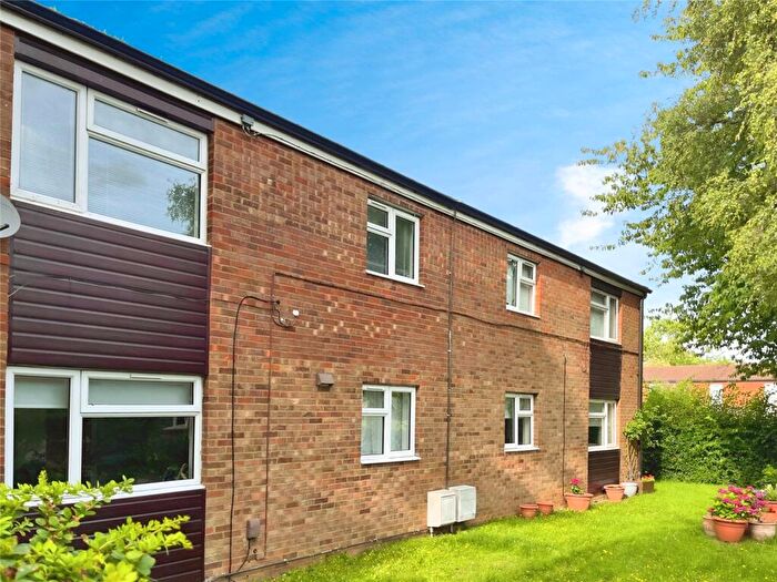 1 Bedroom Flat To Rent In Minehead Way, Stevenage, Hertfordshire, SG1