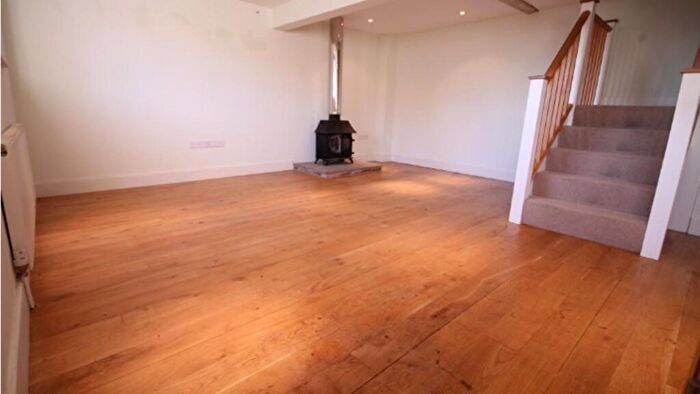 2 Bedroom Cottage To Rent In Countryside Property Liphook, GU30