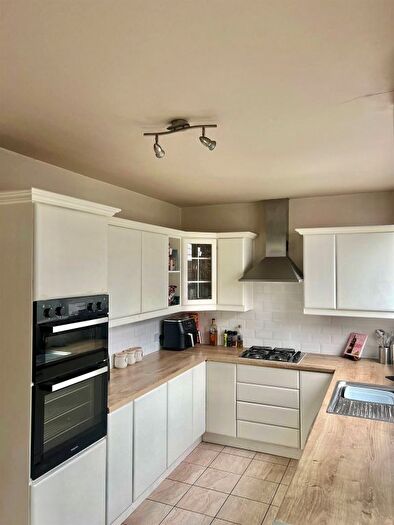 3 Bedroom Semi-Detached House For Sale In Pollit Avenue, Sowerby Bridge, HX6