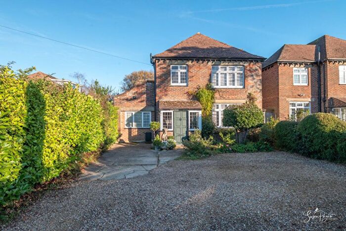 3 Bedroom Detached House For Sale In Marlborough Road, Ryde, PO33