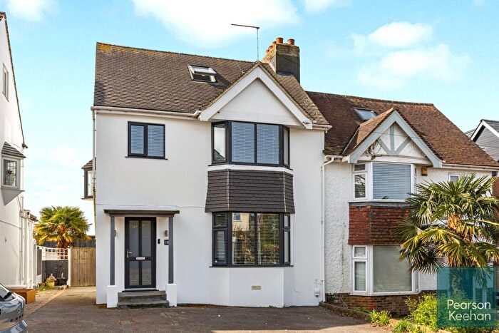 5 Bedroom Semi-Detached House For Sale In Maple Gardens, Hove, BN3