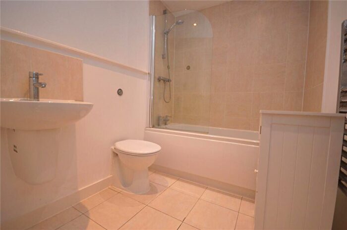 2 Bedroom Apartment To Rent In Hamilton House, Pall Mall, Liverpool, Merseyside, L3