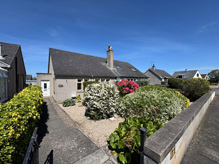 3 Bedroom Semi-Detached Bungalow For Sale In Birnie Place, Elgin, IV30