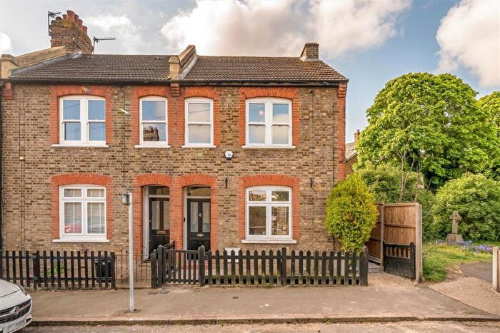 3 Bedroom Semi Detached House To Rent In Alexander Road, Chislehurst, BR7