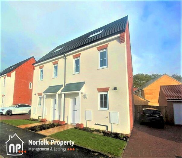 3 Bedroom Semi-Detached House To Rent In Hethersett, NR9