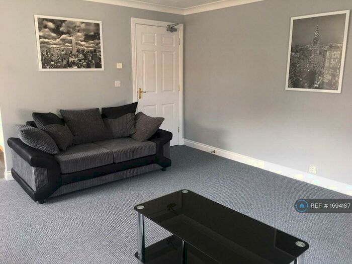 3 Bedroom Maisonette To Rent In Colchester, Colchester, CO2