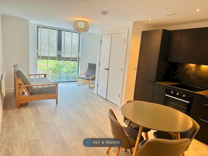 1 Bedroom Flat To Rent In Urban Green, Old Traford, M16