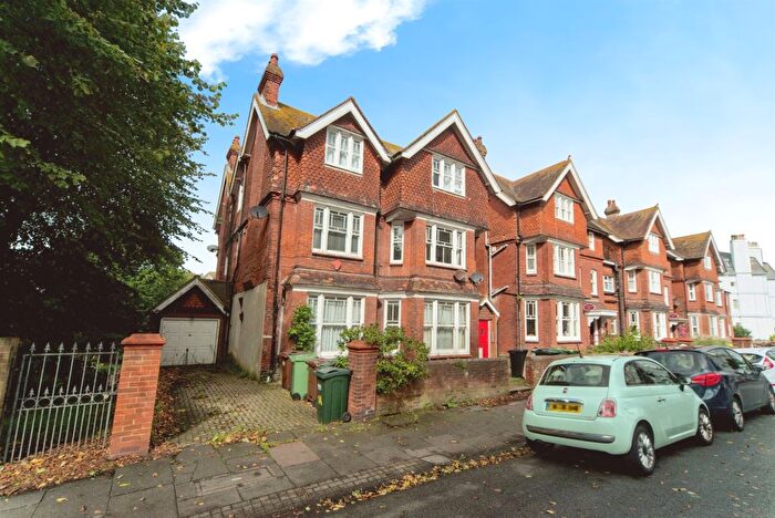 1 Bedroom Flat For Sale In Compton Street, Eastbourne, BN21