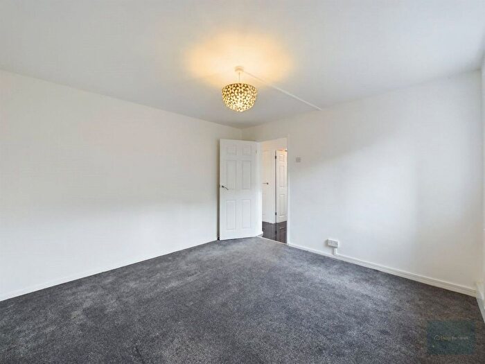 2 Bedroom Flat To Rent In Castle Street, Plymouth, PL1