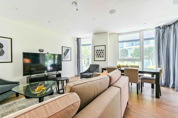 3 Bedroom Flat To Rent In Pinnacle House, Battersea Reach, Wandsworth, London, SW18