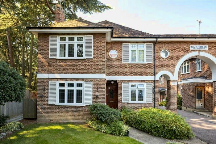 2 Bedroom Apartment To Rent In High Trees, High Road, North Finchley, London, N20
