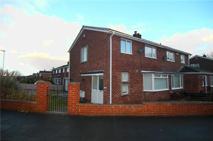 3 Bedroom Semi-Detached House To Rent In Limecrag Avenue, Durham, Durham, DH1