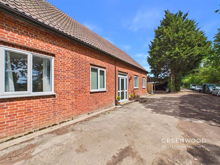 4 Bedroom Semi-Detached Bungalow To Rent In Old House Lane, Boxted, Colchester, CO4